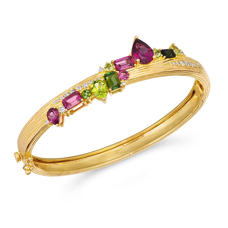 18k Amazonia (buriti) Yellow Gold Bracelet/bangle With 0.49 Cts Vs-Gh Diamonds  And Tourmaline And Peridot And Garnet