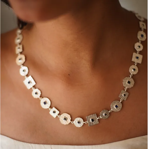 Beaten Coin Modern Kasai Mala Sapphire Necklace