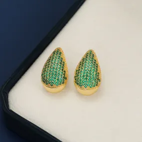 Dazzling Teardrop Stud Earrings - Add a Touch of Elegance to Any Outfit