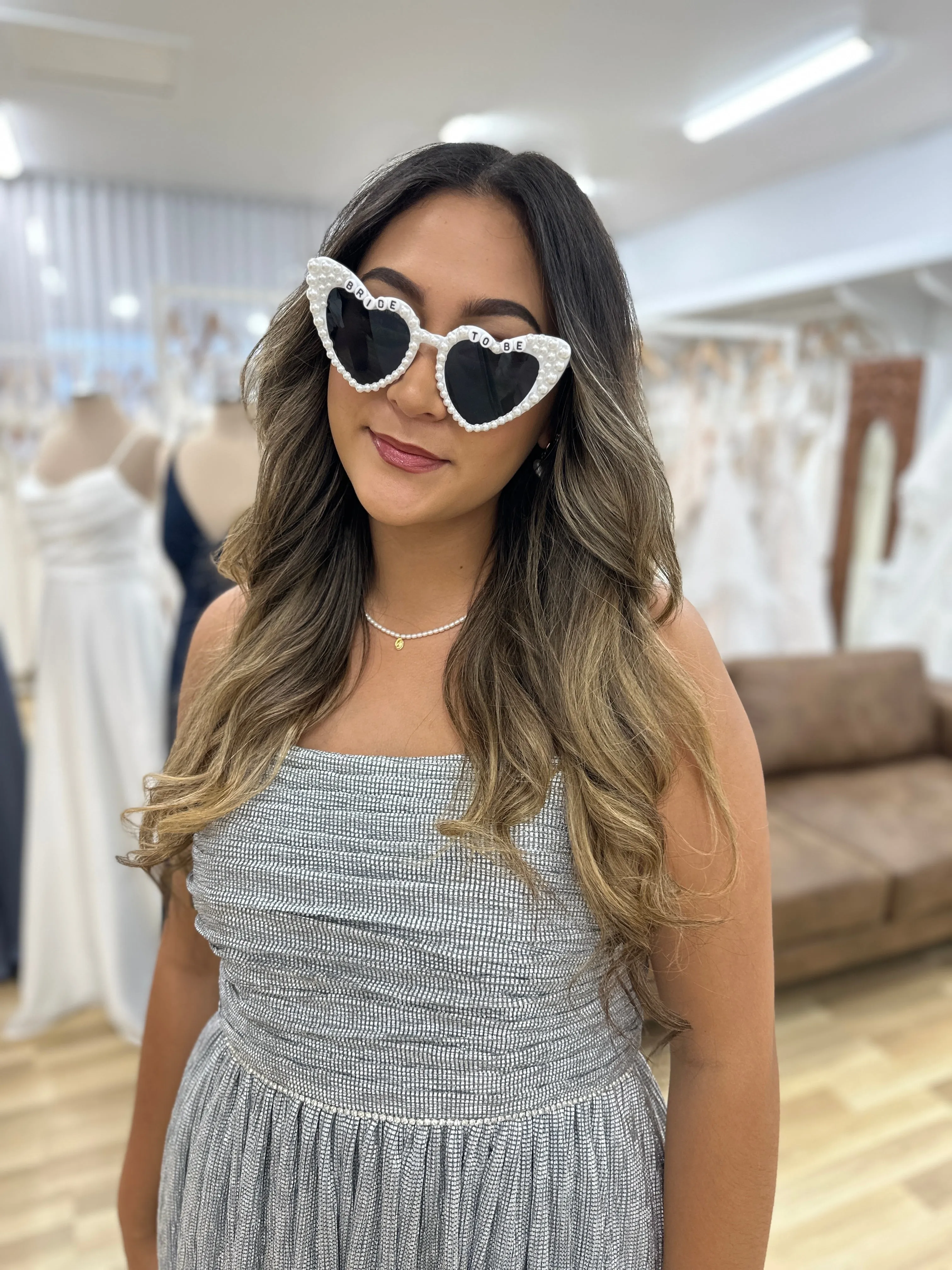 Full Pearl Bride to Be Heart Sunglasses