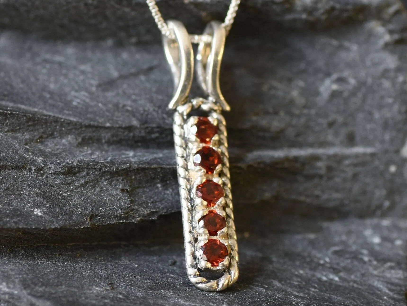 Garnet Bar Pendant - Vertical Silver Necklace - Vintage Garnet Pendant