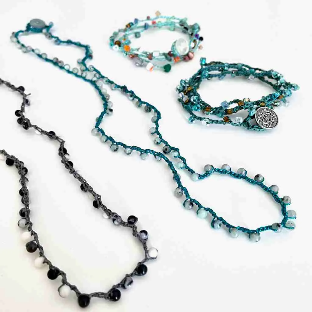 How to Crochet a necklace with beads Class