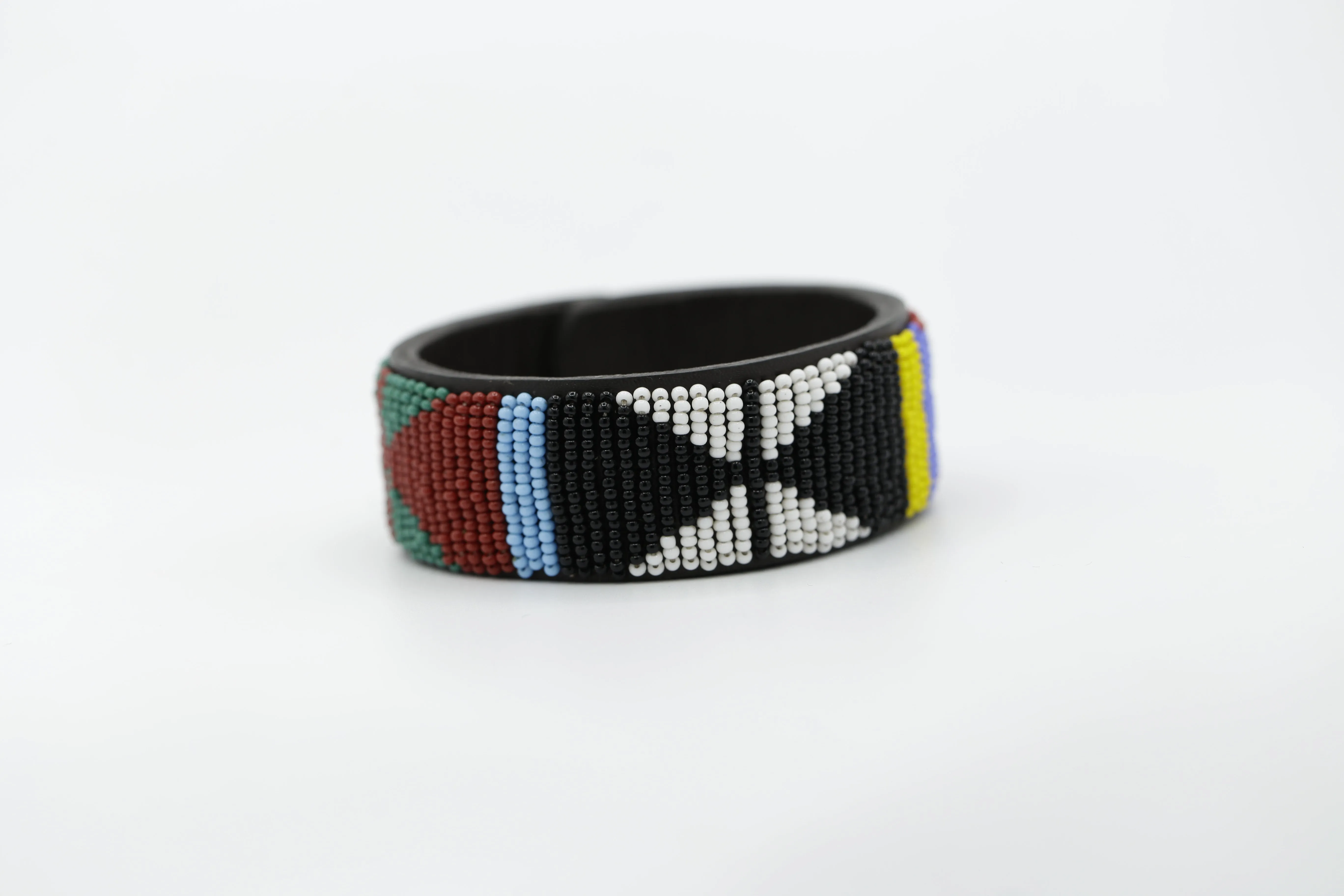 Maaai Beaded Bracelet 3 - Press Button