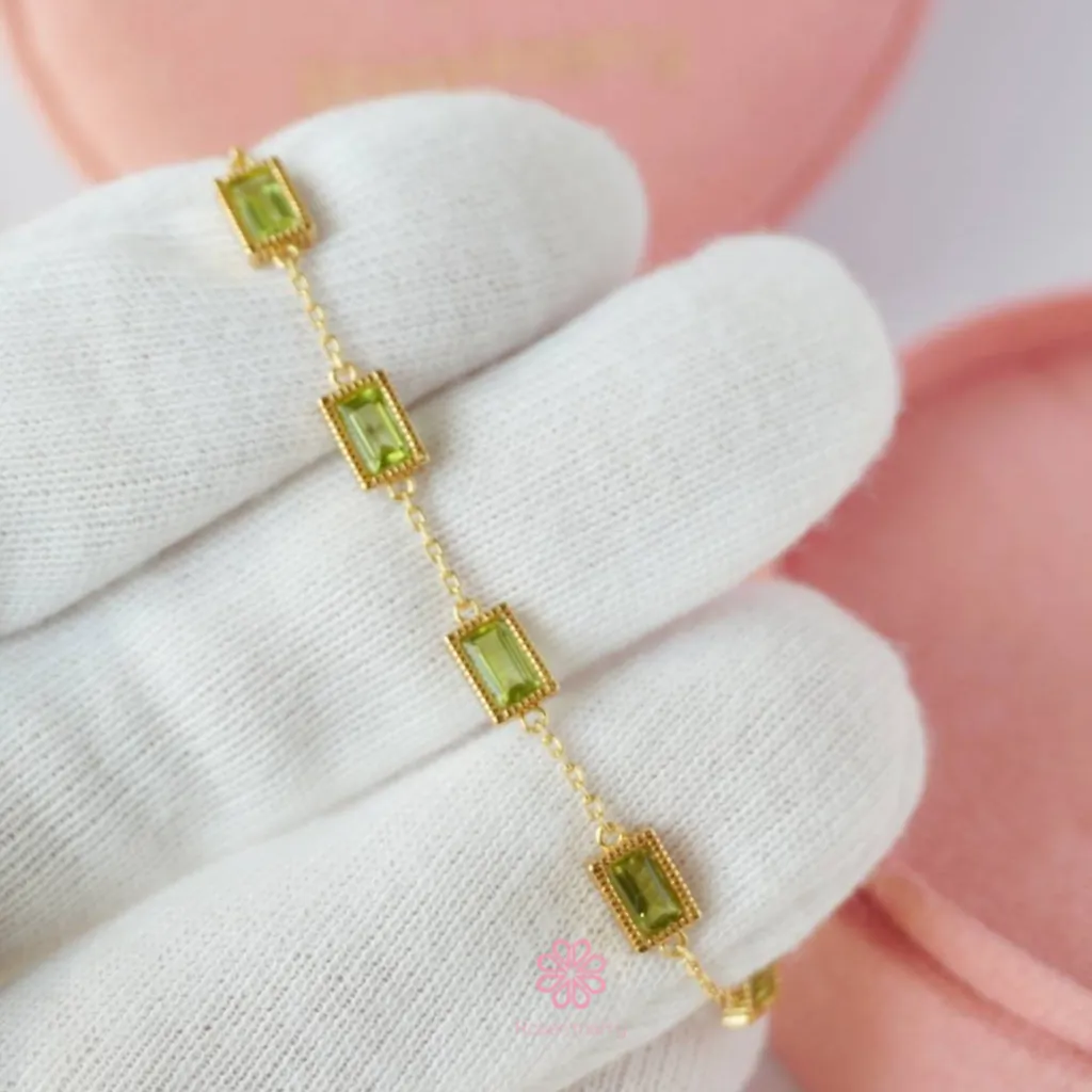 Natural Peridot Bracelet Sterling Silver925 With Gold Plated.