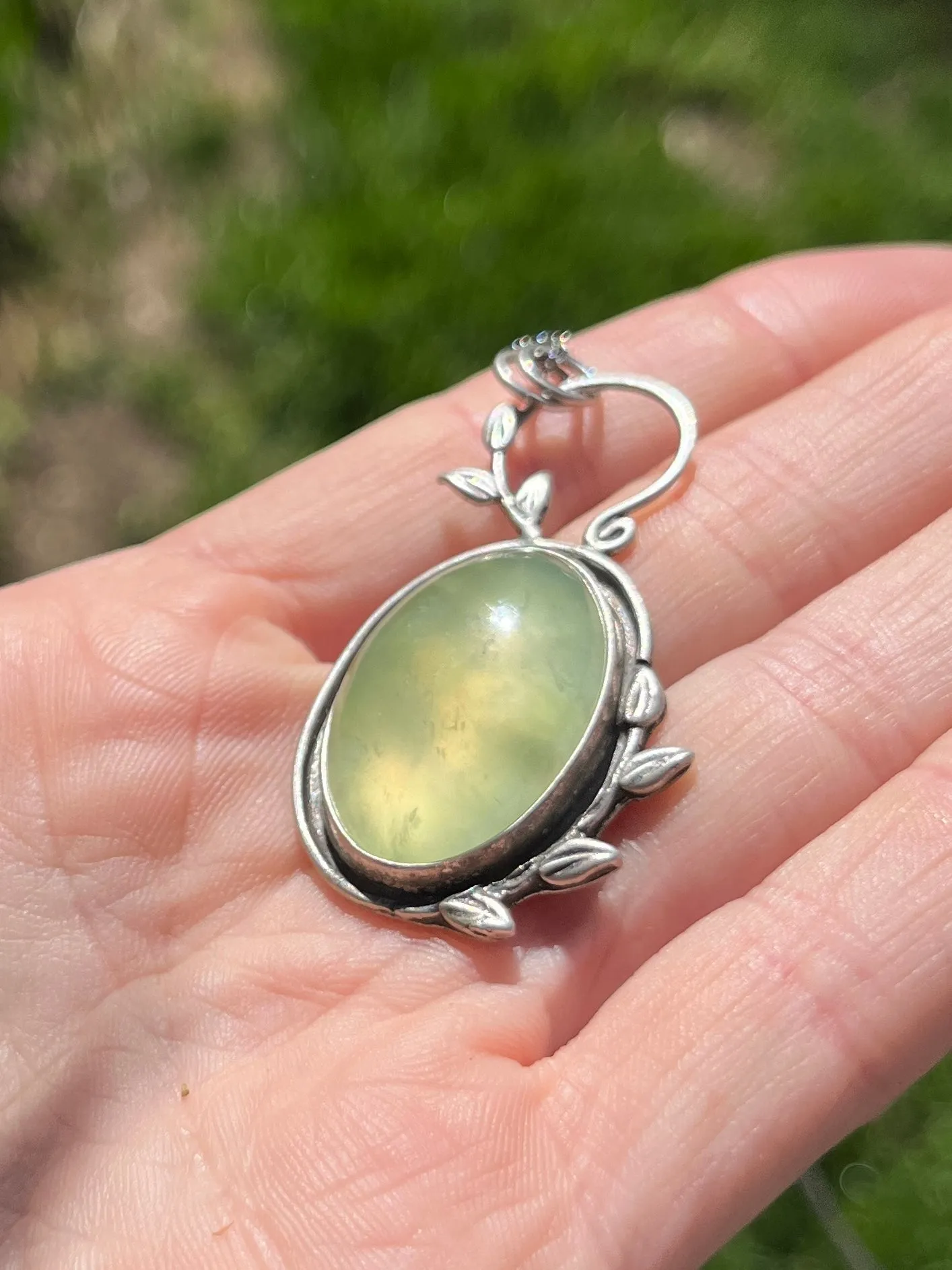Prehnite Oval Branch Necklace