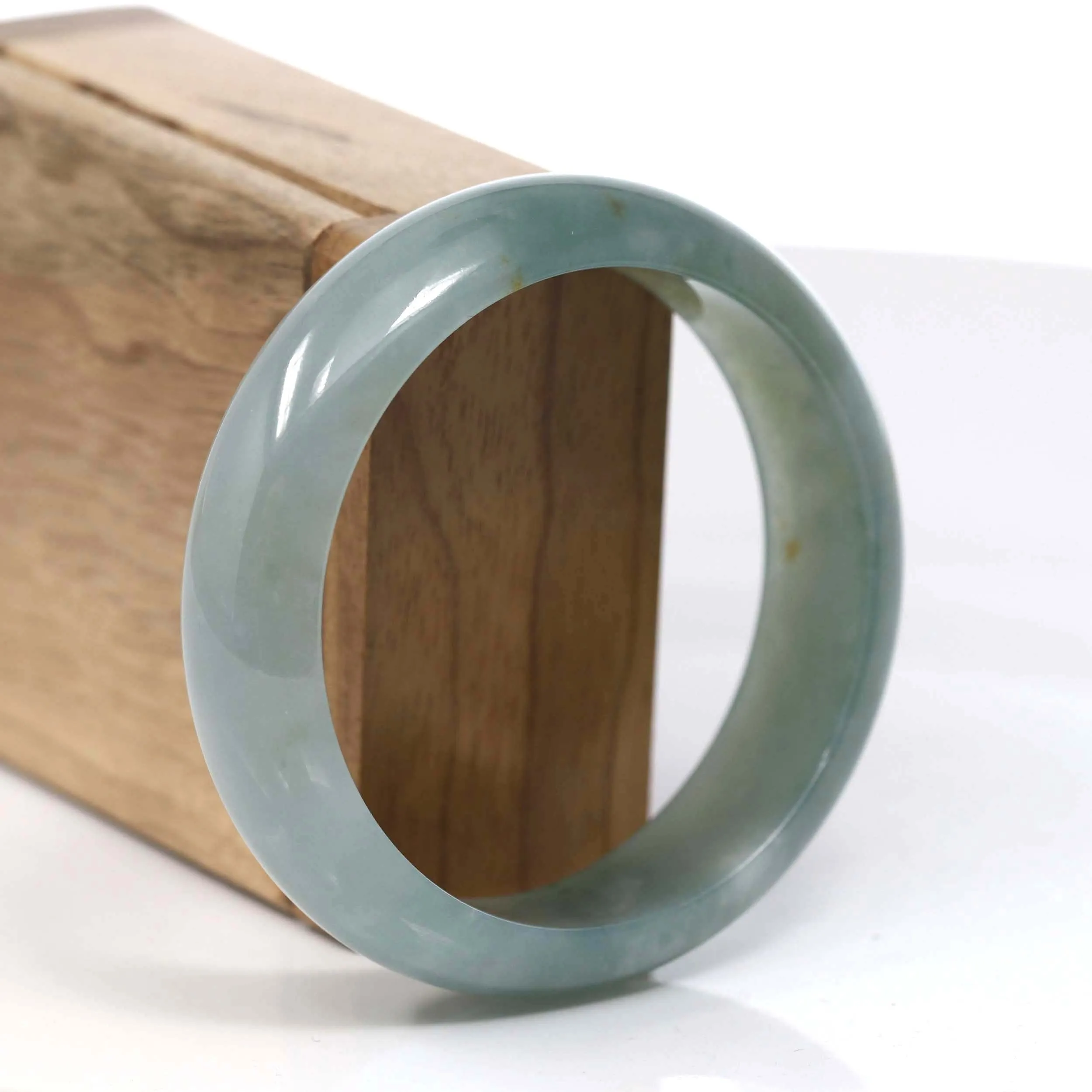 RealJade® Co. Burmese High-end Ice Oil-green Jade Jadeite Bangle Bracelet (59.56mm) ( Collectibles )T072