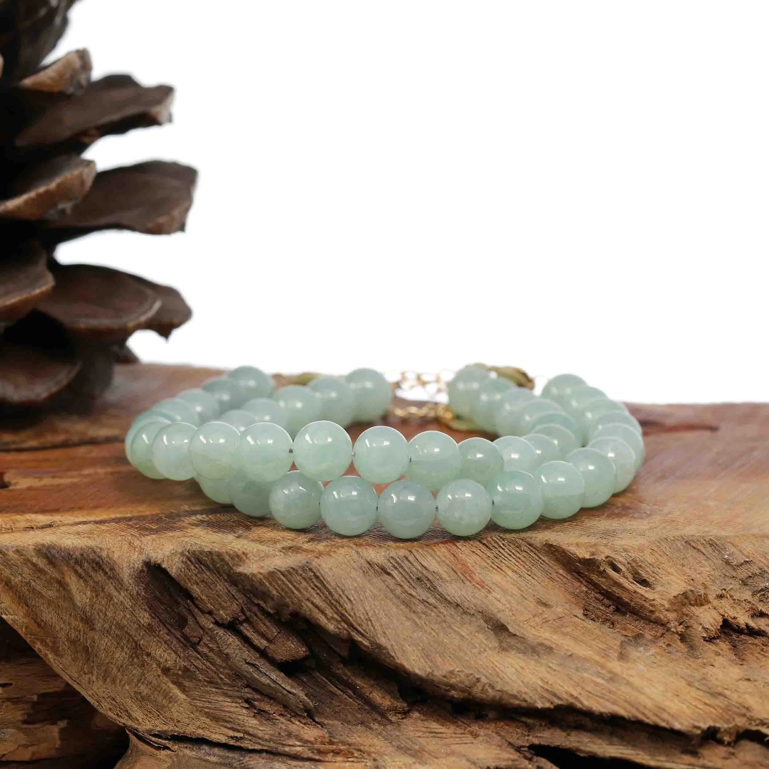 RealJade Co.® Genuine Green Jadeite Jade Bead Bracelet With 18K Yellow Gold Clasp ( 7.5 mm )