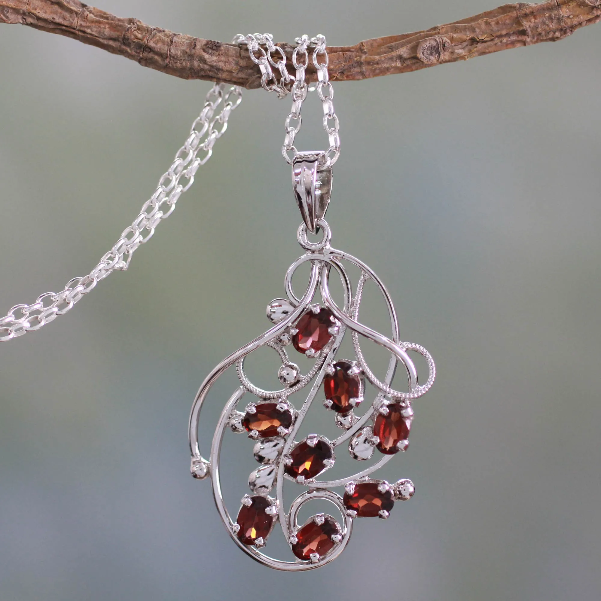 Rosebuds Silver Handmade Garnet Necklace