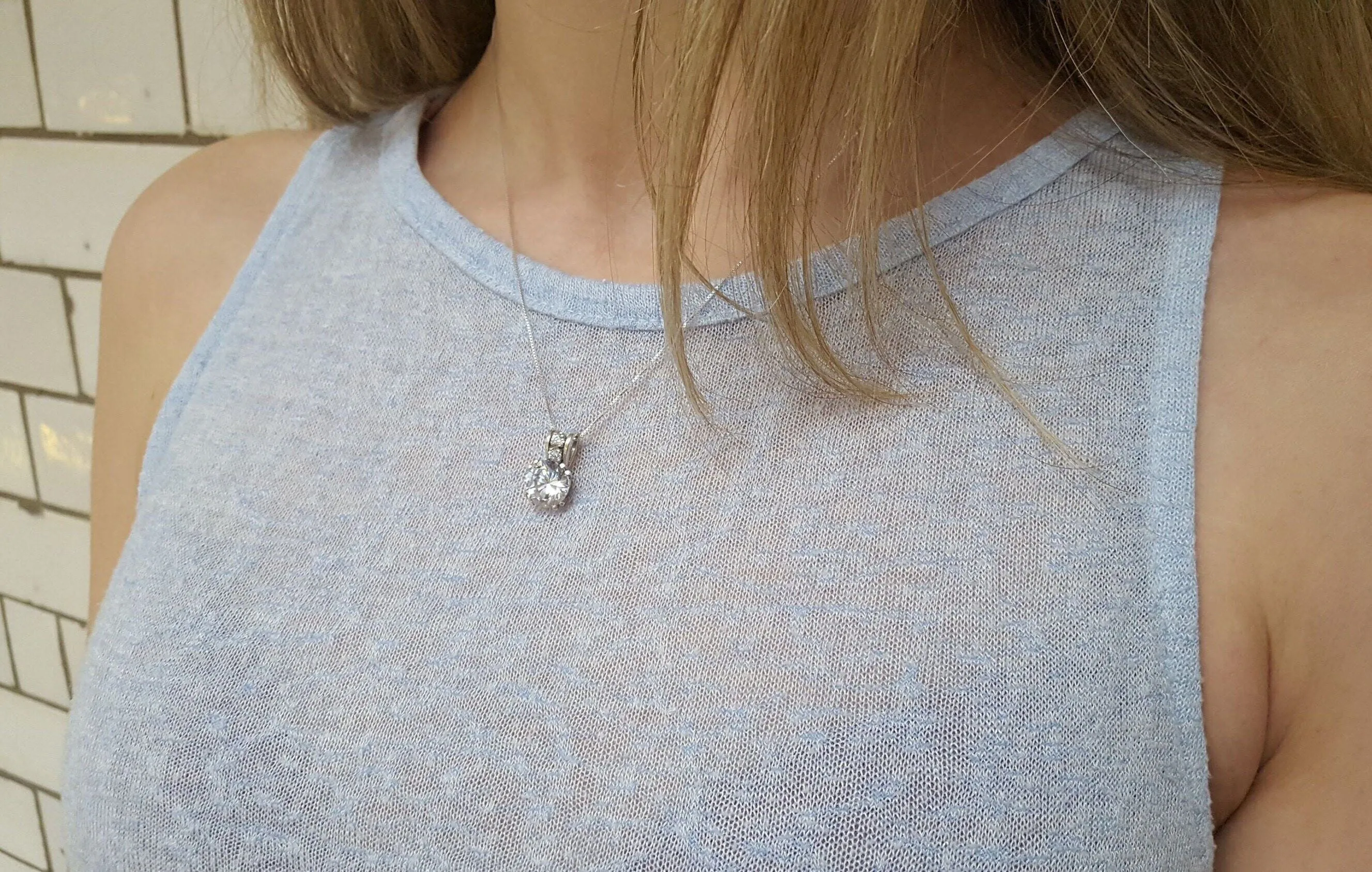Silver Garnet Necklace - Round Red Pendant - Vintage Garnet Necklace