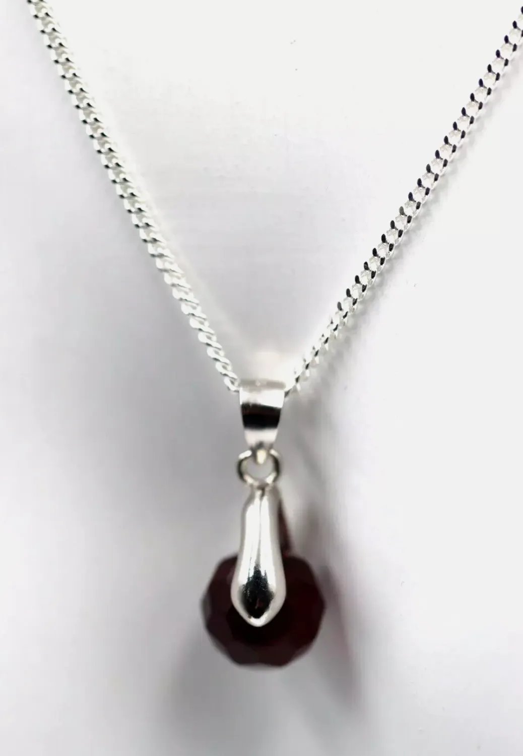 Sterling Silver 925 Curb Chain 50cm  12mm Spinner Garnet Bead Ball Pendant