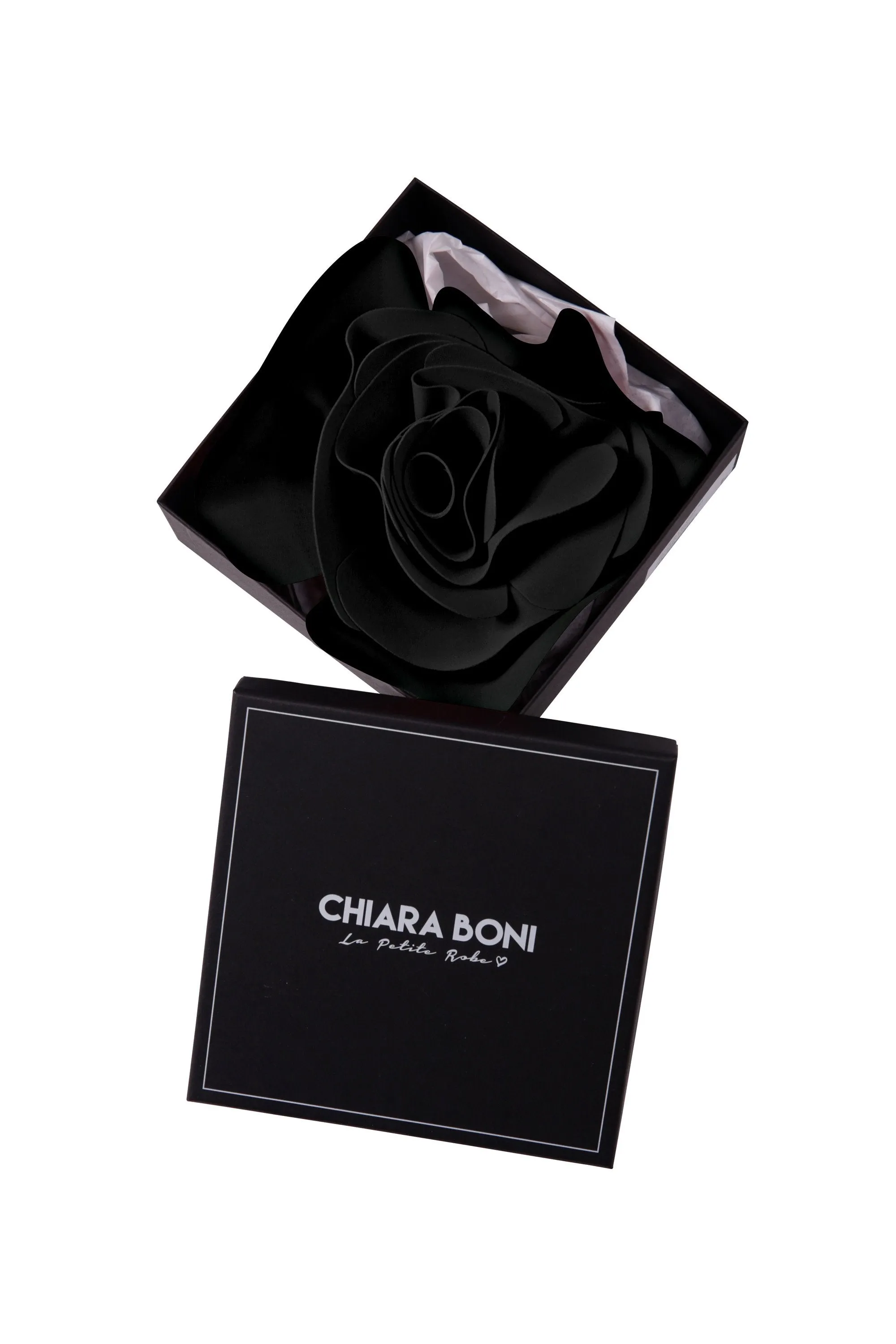 THE ROSE BROOCH