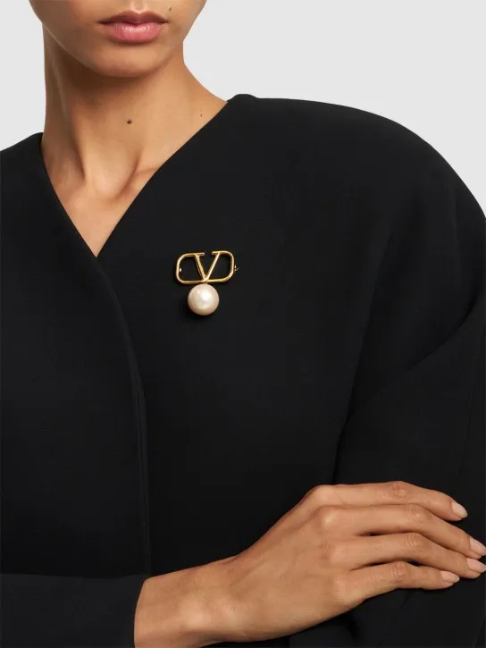 Valentino Garavani   V Logo Signature faux pearl brooch 